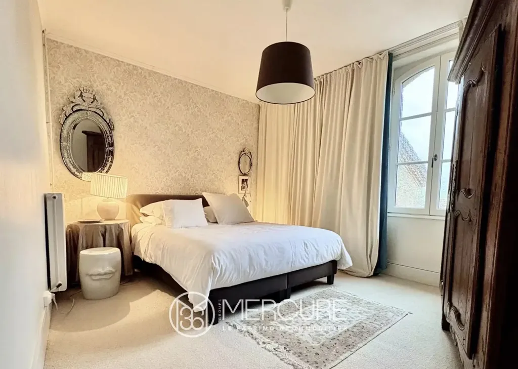 Bedrooms - Château with Panoramic View in Lomagne