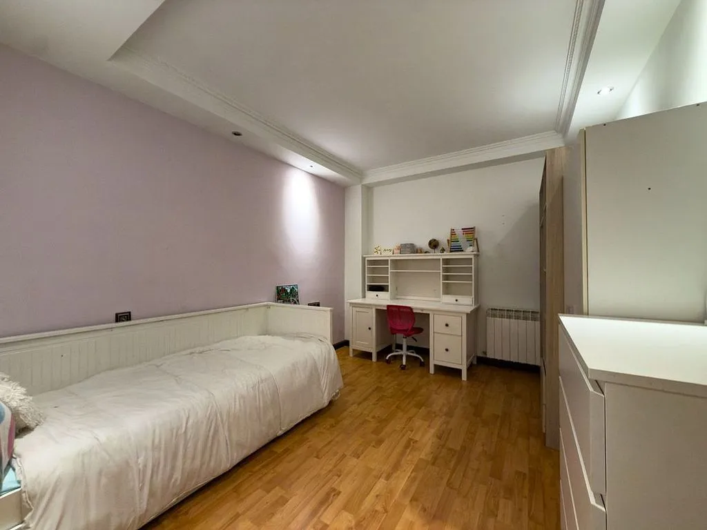 Chambres - Apartment with Garage in Lovaina, Vitoria