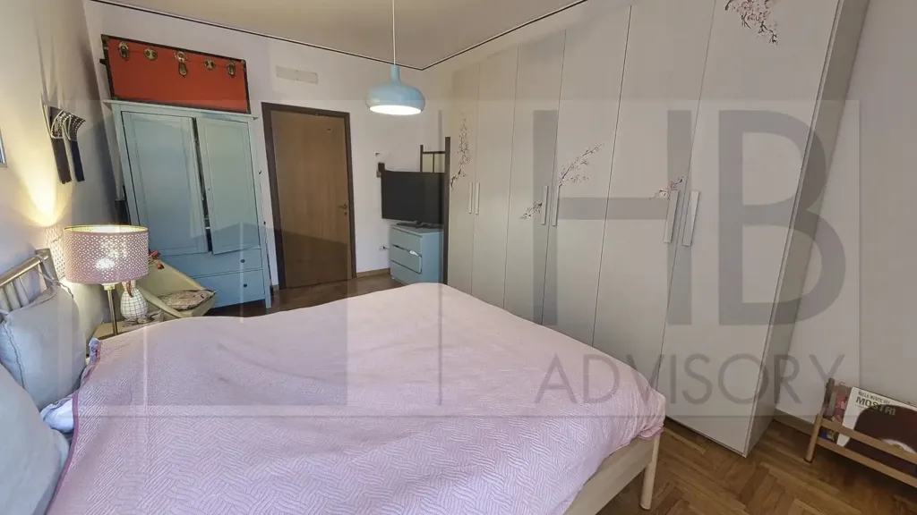 Chambres - Spacious Trilocale with Balcony in Milan
