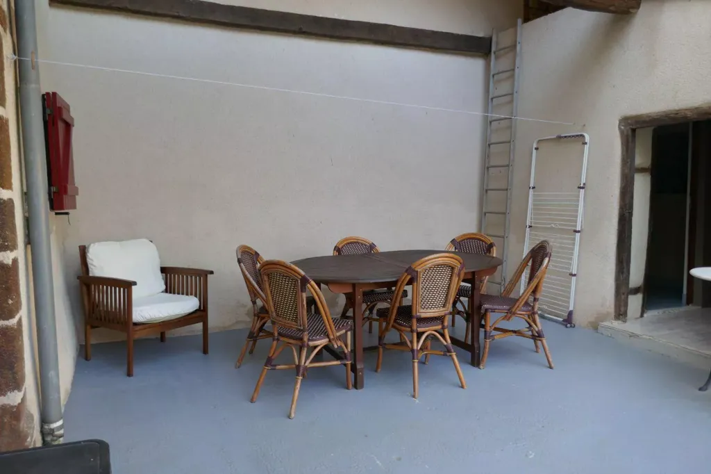 Sala da pranzo - Charming Red Stone House in Chaillac