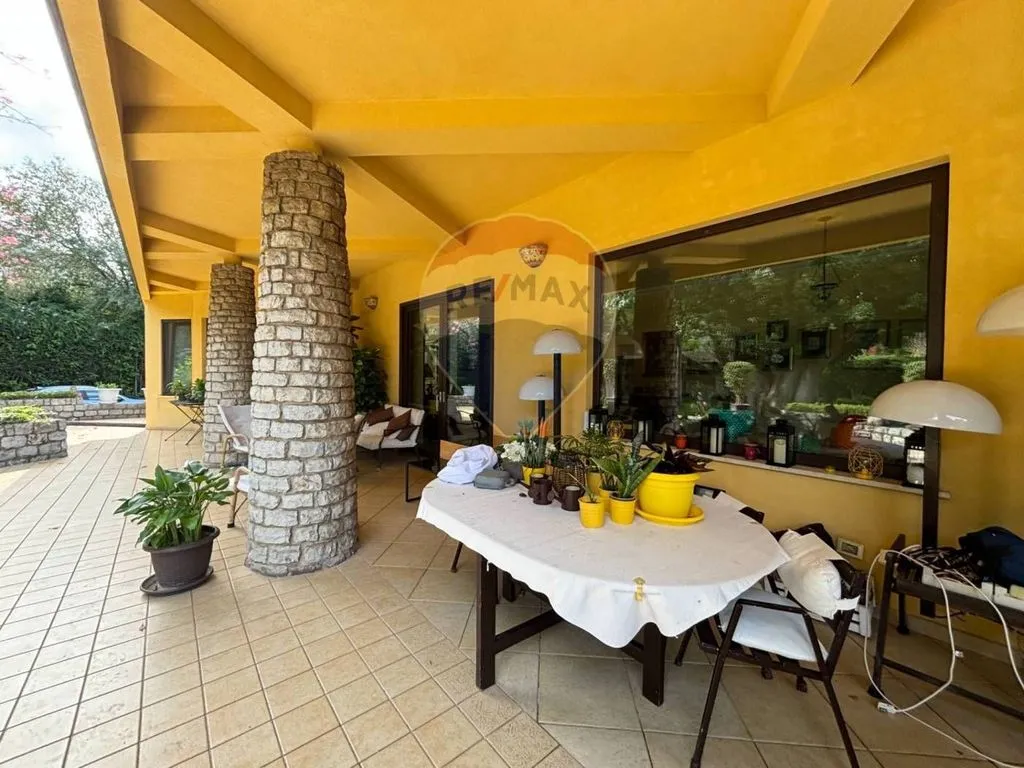Terrass - Luxury Villa with Pool in Mondello, Palermo