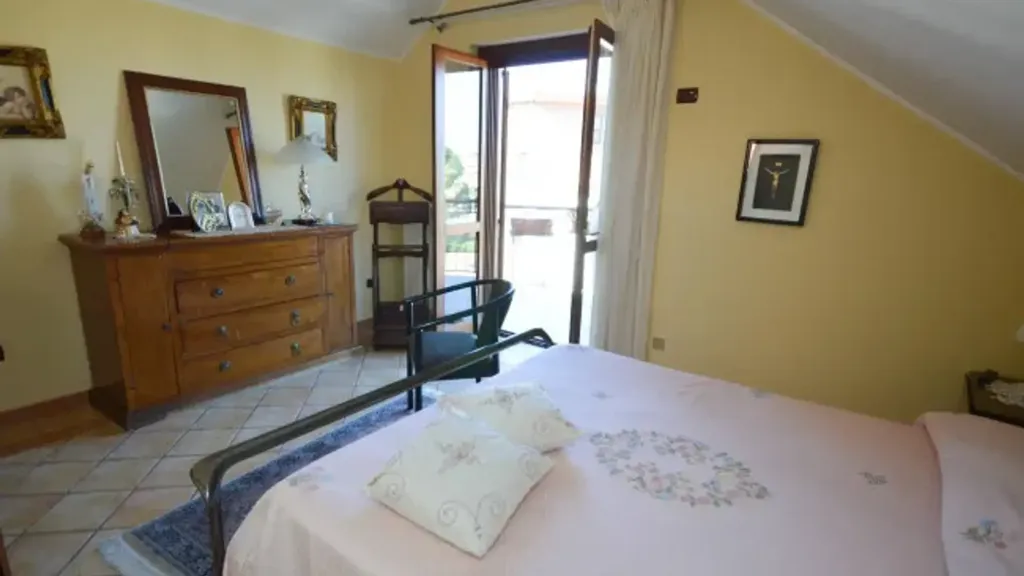Chambres - Terraced Villa with Balcony in Rossano