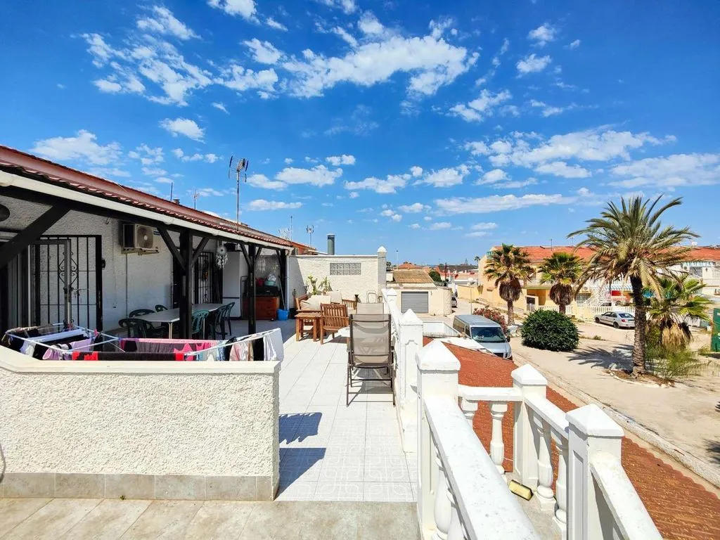 Terrasse - Restaurant with Apartments in Torrevieja