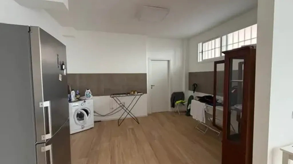 Appartement 2 pièces à IT
