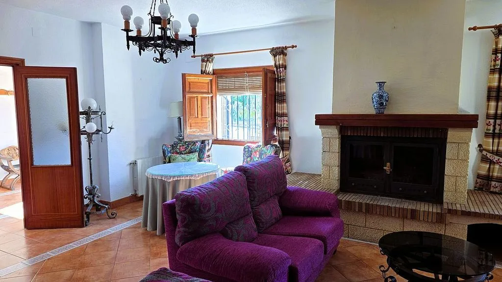 Elutuba - Rustic Chalet with Pool in Órgiva