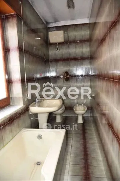 Salles de bain - Two Apartments with Balcony in Pomarico