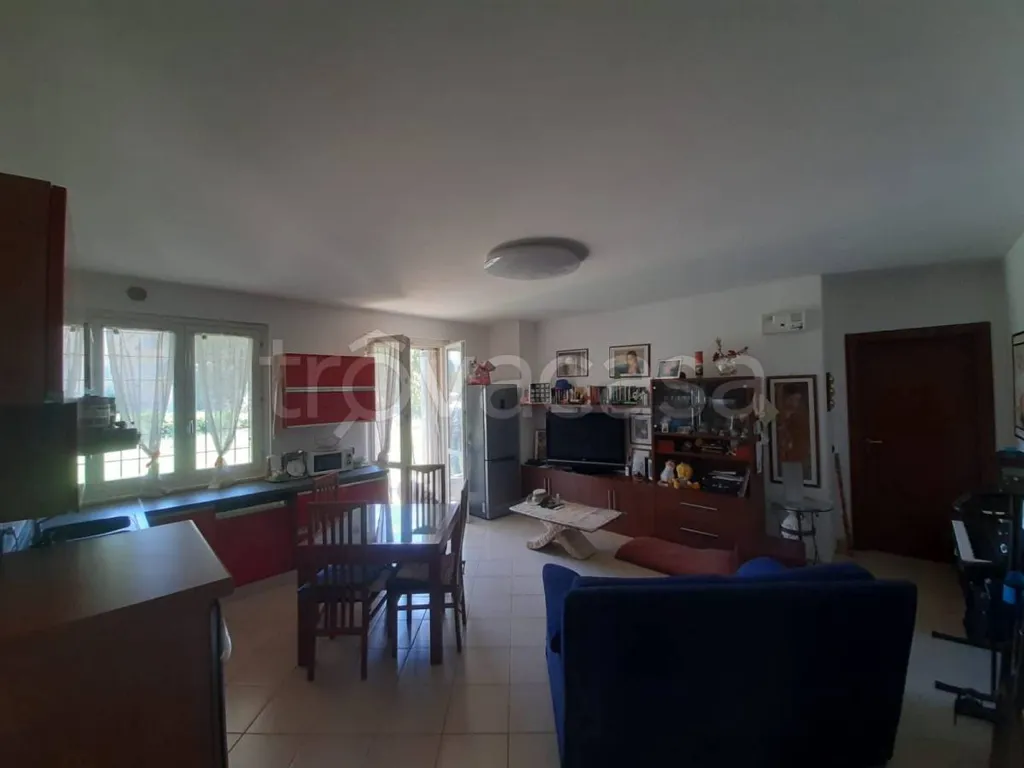 Köök - Ground Floor Apartment with Private Garden in Perugia