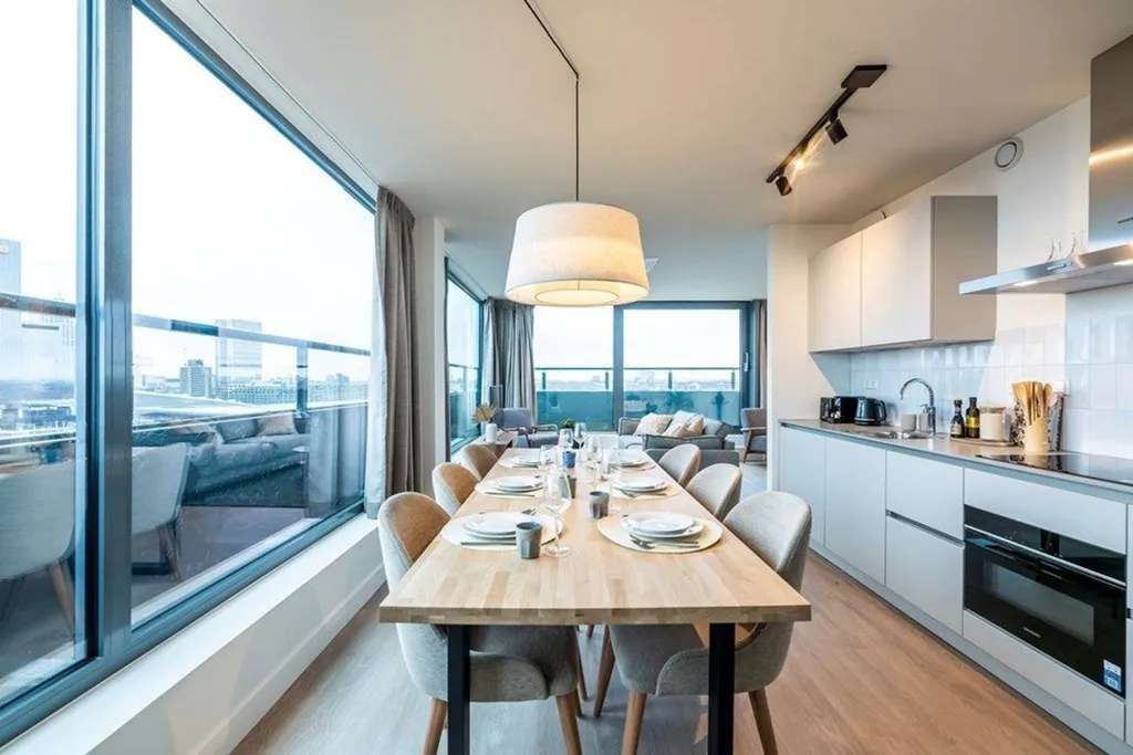 Söögituba - Penthouse with City View in Rotterdam