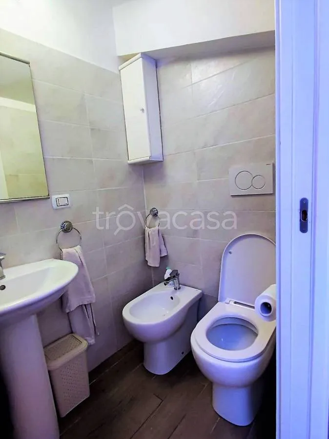 Bathrooms - Panoramic Mansard Apartment in Perugia