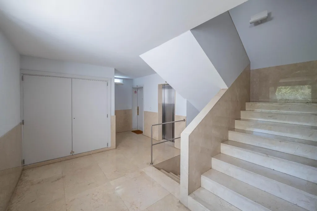 Pièces - Luxury Apartment with Zaida Building in Granada