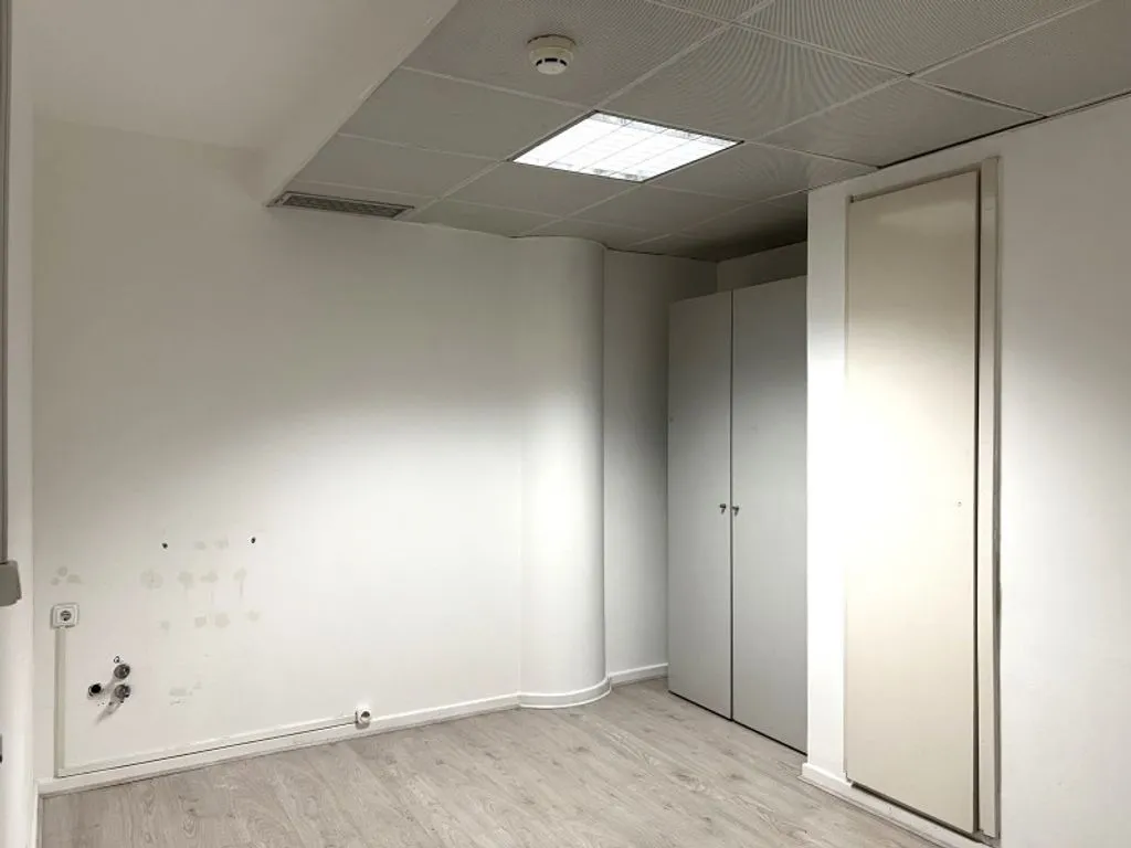 Kabinet - Luxury Office with Security in Lisbon
