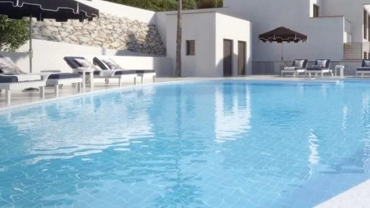 Bassein - Apartment with Large Terrace in Benahavís