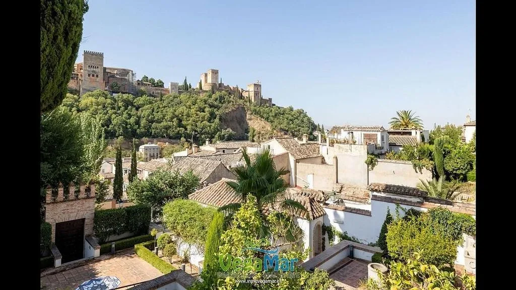 Aed - Charmful Chalet with Terraces in Albaicín, Granada