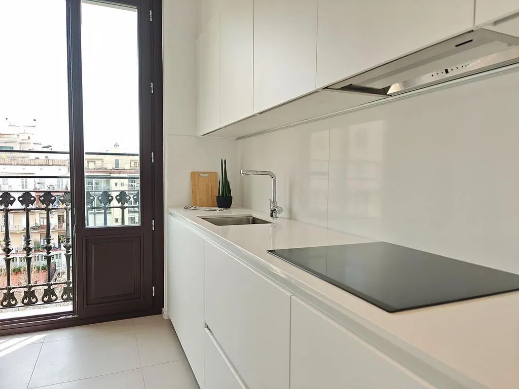 Cuisine - Luxury Apartment in La Dreta de l’Eixample, Barcelona