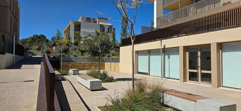 Aed - New Flat with Pool in Campolivar