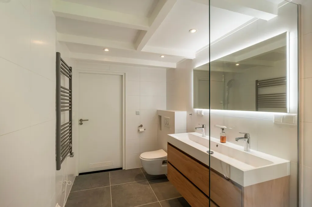 Vannitoad - Fully Renovated Duplex with Garden in Liskwartier