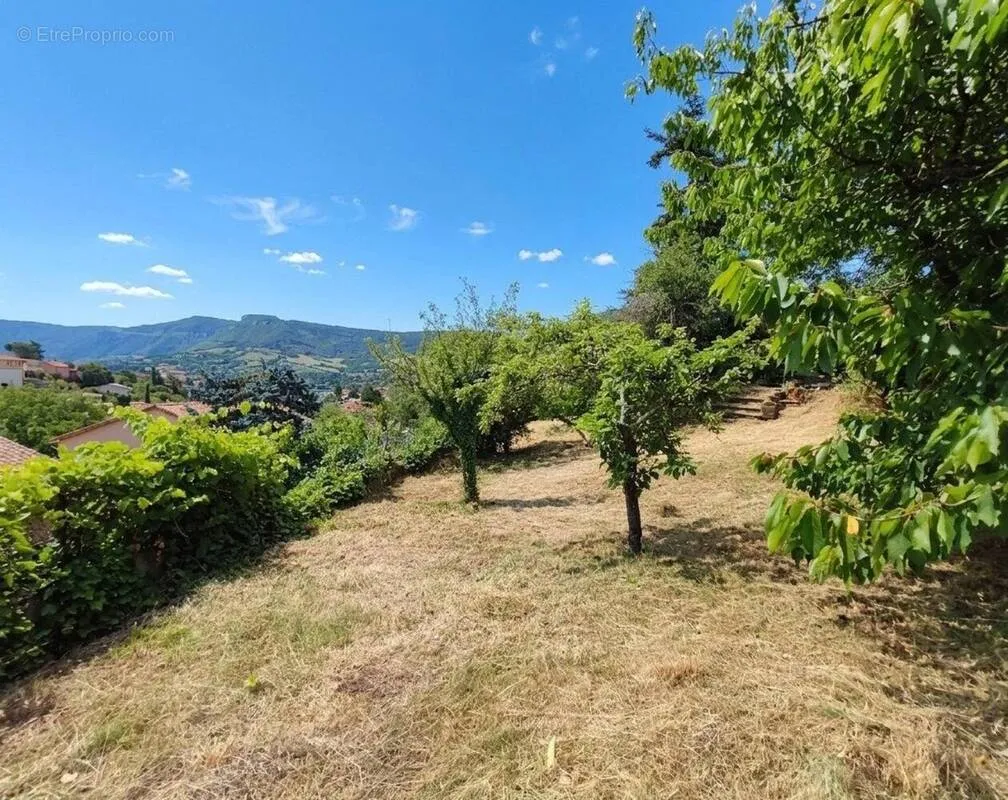 Giardino - Buildable Land with South-East View in Millau