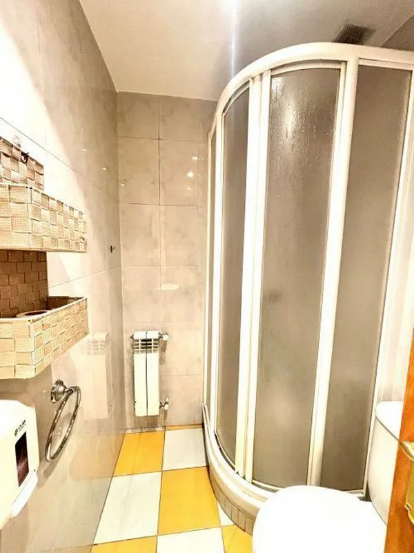 Vannitoad - 3-Bedroom Flat with A/C in Almagro