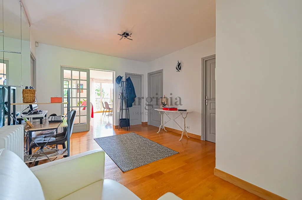 Ingresso - 2/3-Piece Flat with Balcony in Nogent-sur-Marne