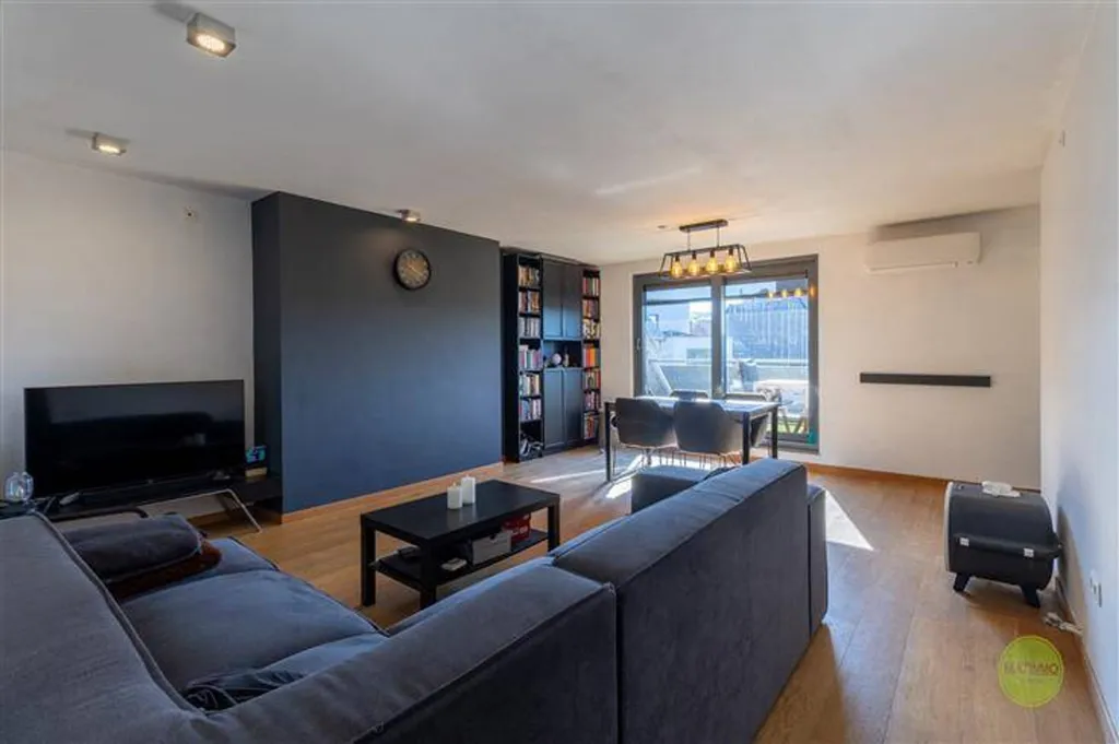 Séjour - Appartement avec Terrasse et Piscine Solaire à Tessenderlo