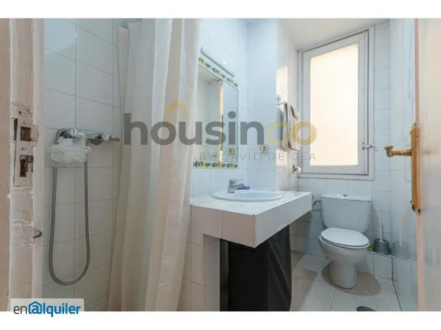 Bagni - Apartment with Terrace in Chamberí, Madrid