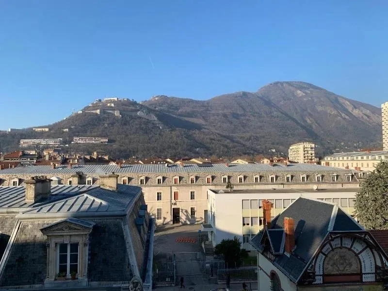 Appartement 3 pièces à Grenoble