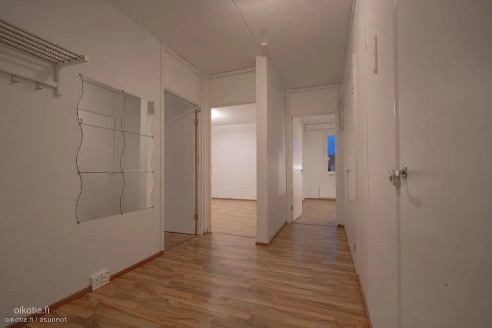 Esik - Apartment with Balcony in Lauste, Turku