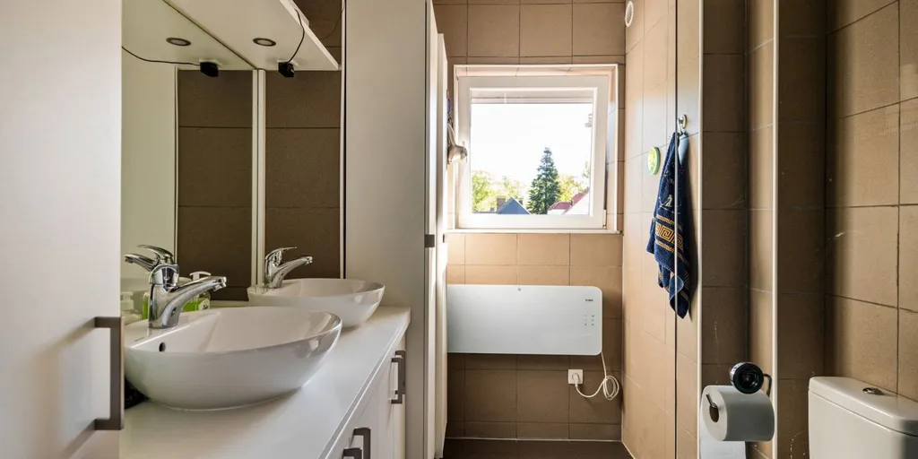 Vannitoad - Apartment with Hobby Room in Brasschaat Centre