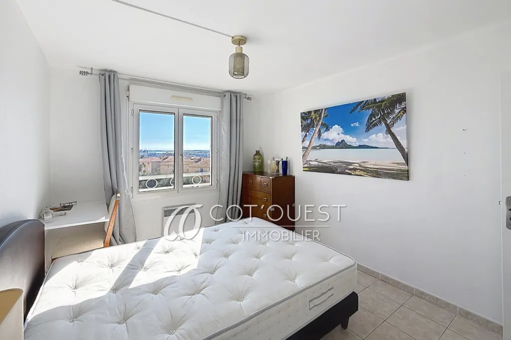Bedrooms - 2-Bedroom Apartment with Sea View in Nice Ouest
