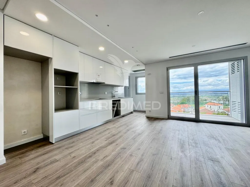 Köök - New T3 Apartment with Two Fronts in Braga