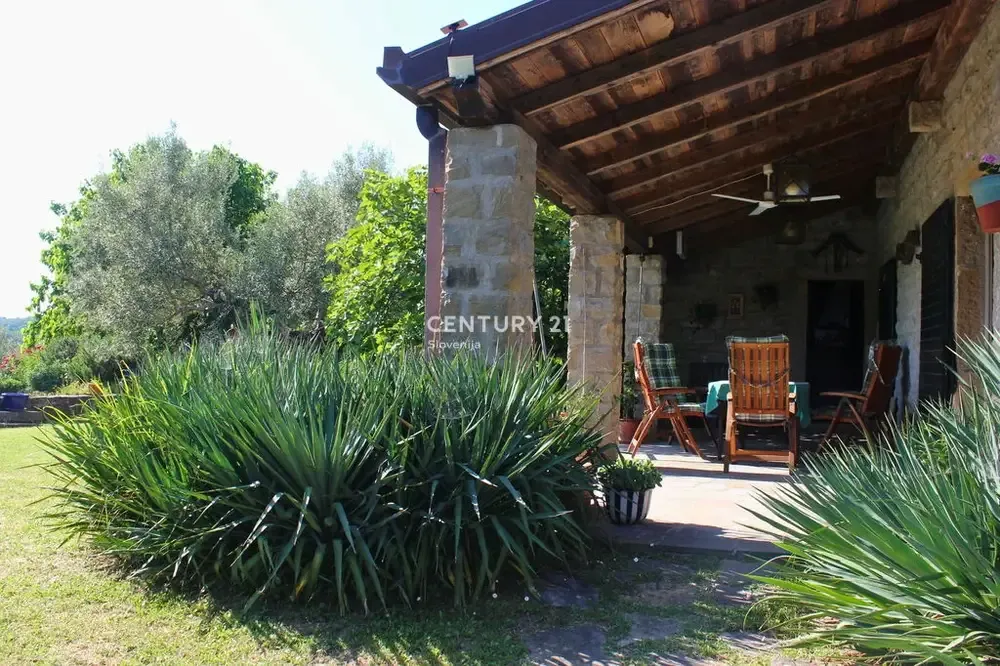 Terrazza - Stone Villa with Pool in Pomjan, Koper