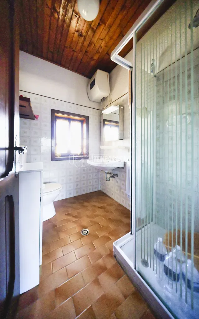 Salles de bain - Villa with Mountain View in Belluno