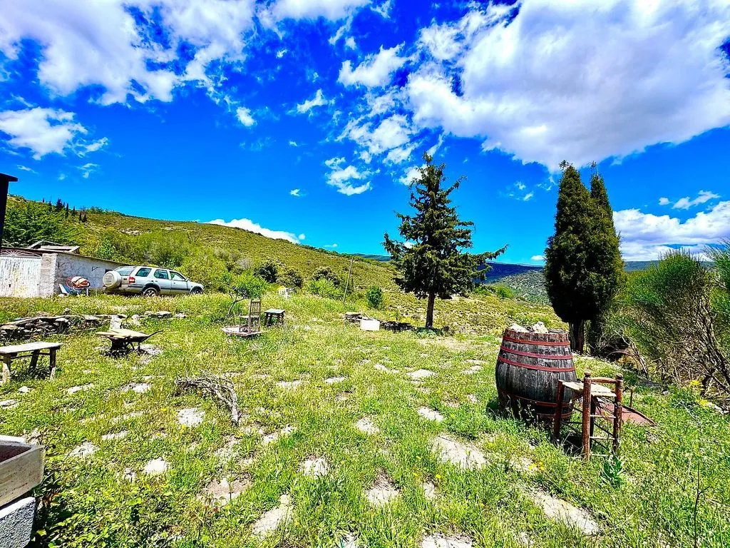 Aed - Rustic Finca with Water Source in Sierra de Júbar