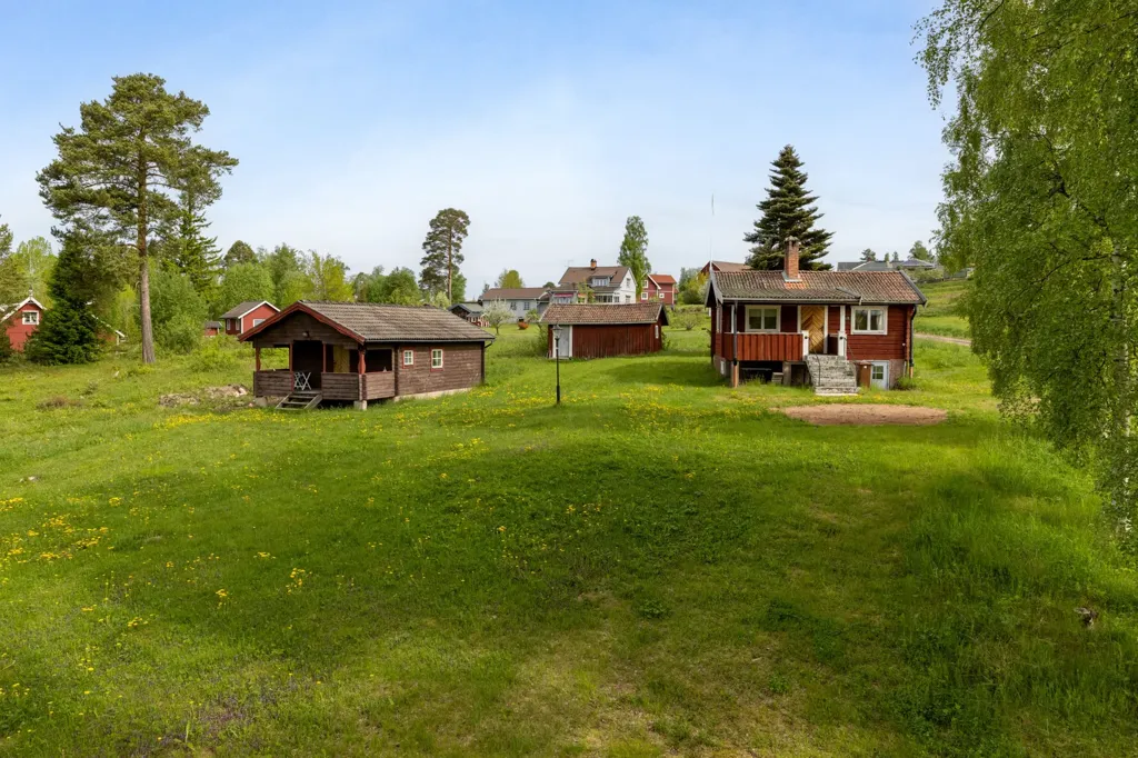 Aed - Holiday Home with Lake View in Garsås