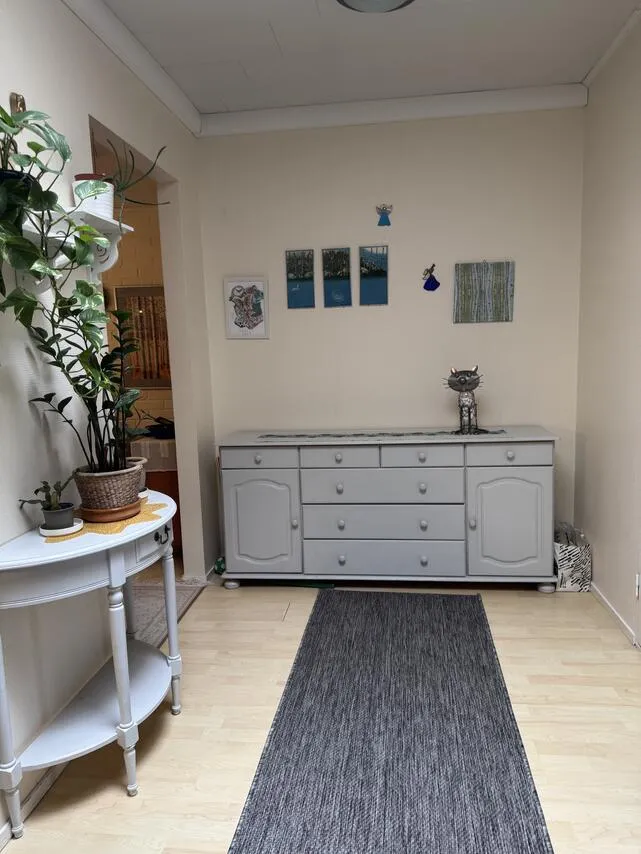 hallway_entrance