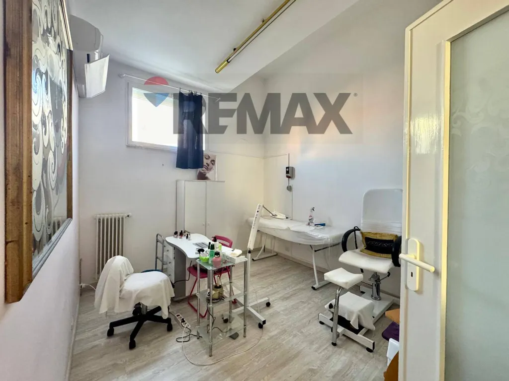 Kabinet - Rearranged Apartment with Terrace in Molfetta