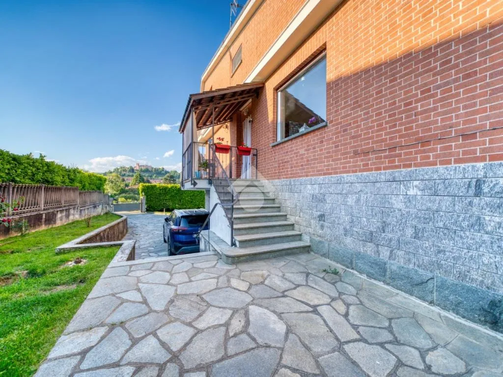 Terrasse - Panoramic Villa with Pool in Reano