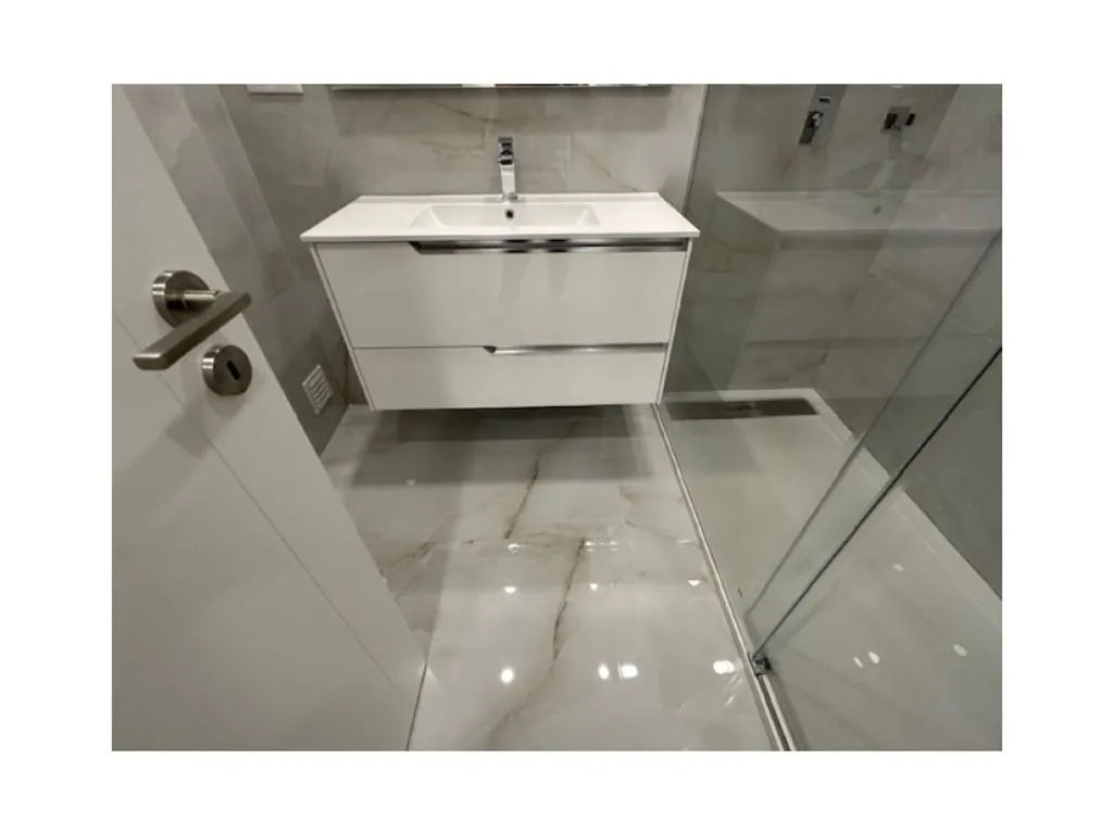 Vannitoad - Luxury Apartment with Central Heating in Montijo