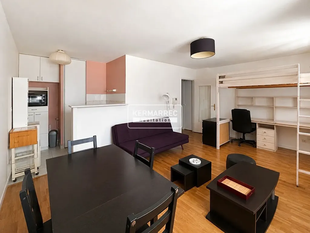 Elutuba - Studio with Balcony in Nantes