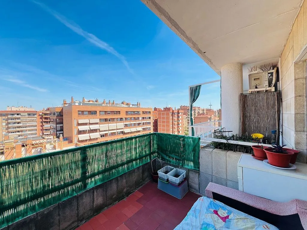 Rõdu - Penthouse with Terrace in Actur, Zaragoza