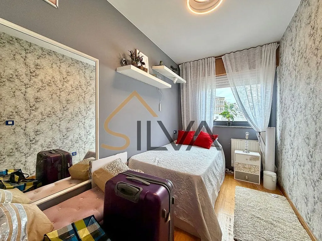 Chambres - Furnished Flat with Garage in Calzada Das Gándaras