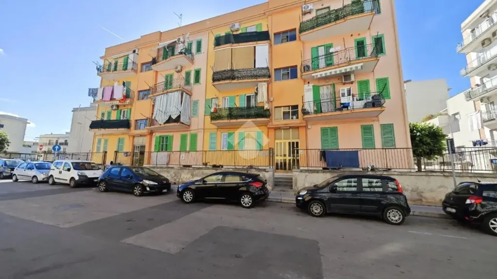 Välivaade - Trilocale with Balconies in Giovinazzo