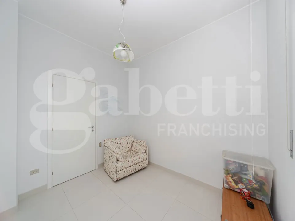Chambres - Modernised Apartment with Balcony in Monza