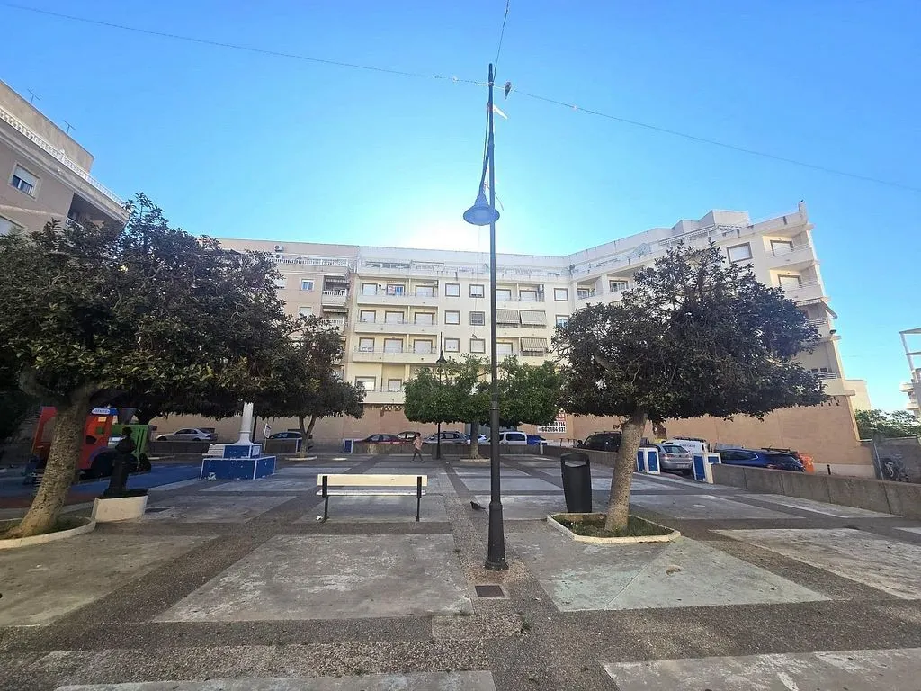 Modern Flat with Balcony in Torrevieja Centre