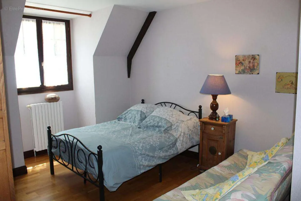 Bedrooms - Traditional House with Pool in Périgord Blanc