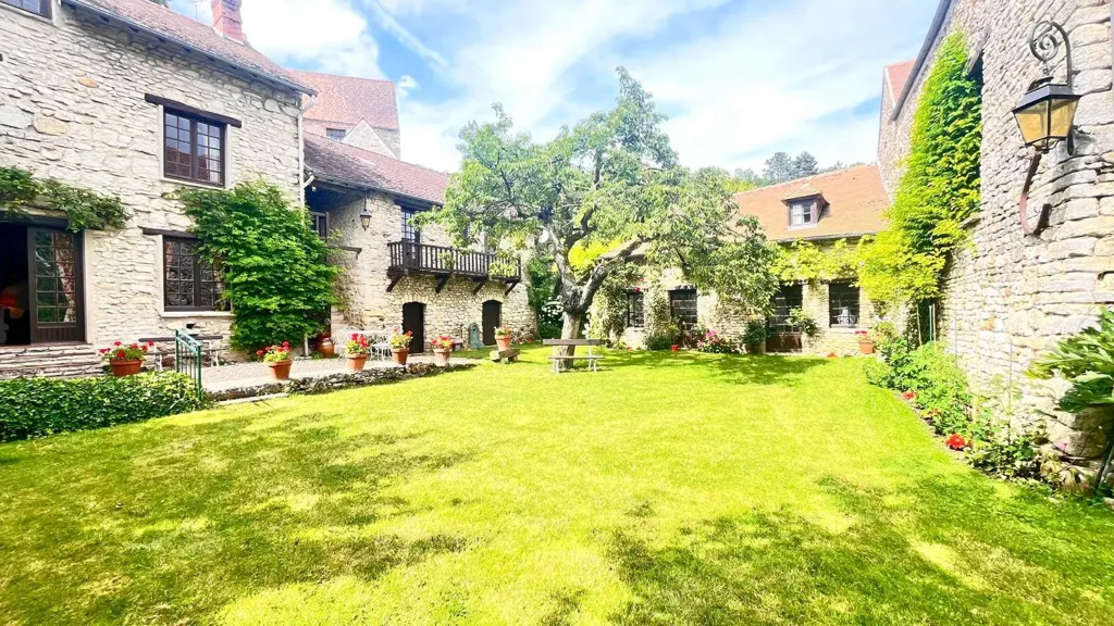 courtyard
