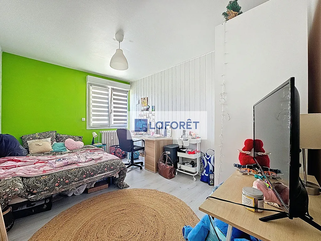 Magamistoad - Bright T5 Apartment with Private Parking in Brest