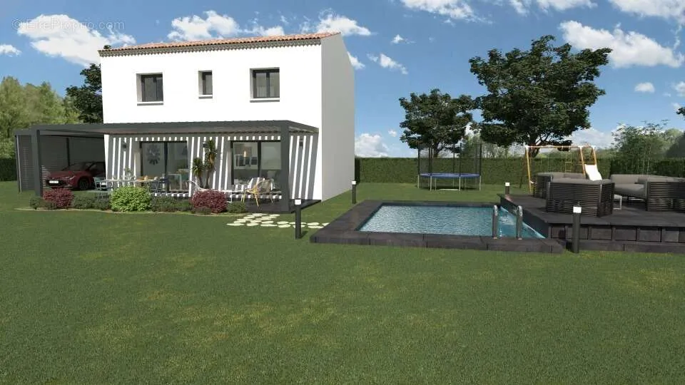 Flat Terrain with Garden in Villecroze