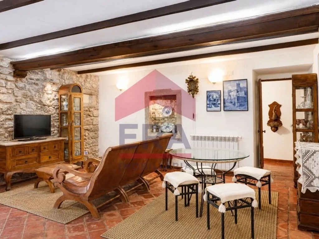 Elutuba - Luxury Apartment with Patio in Óbidos