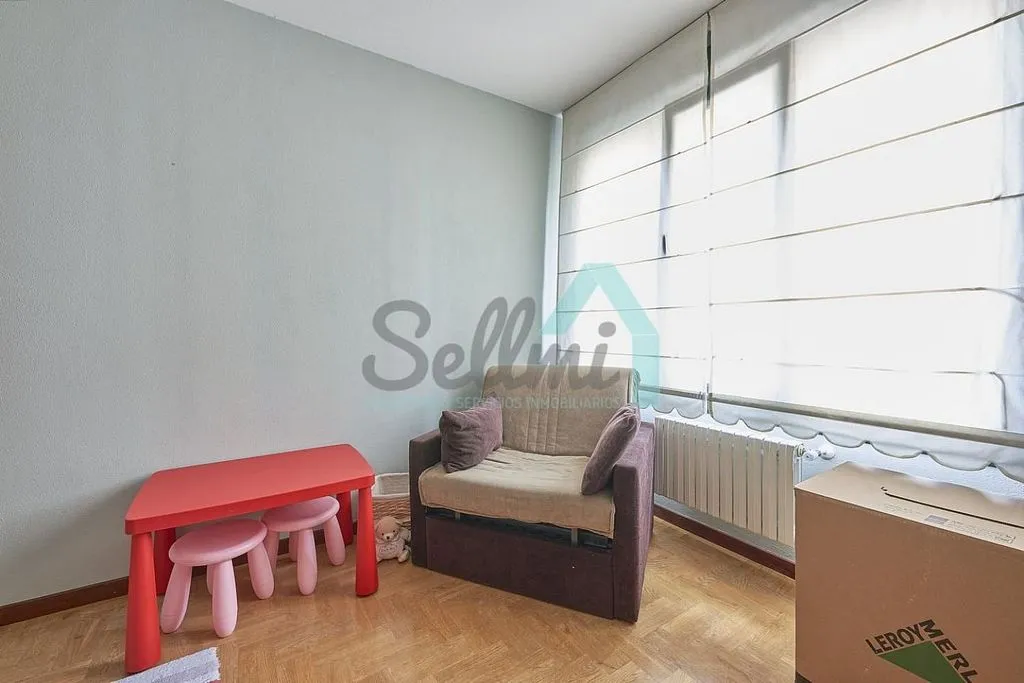 Pièces - Furnished Apartment with Pool in Viesques